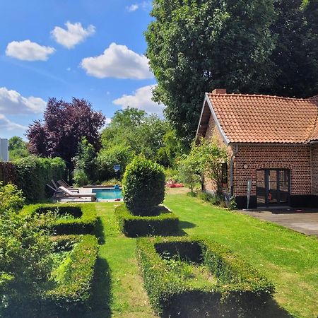Ferme De Caractere Avec Piscine Et Cheminee Villa Sainghin-en-Mélantois Kültér fotó